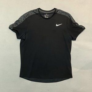 Men's Nike Black Dri-Fit T-Shirt - Medium